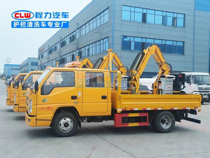 江鈴順達綠化修剪車